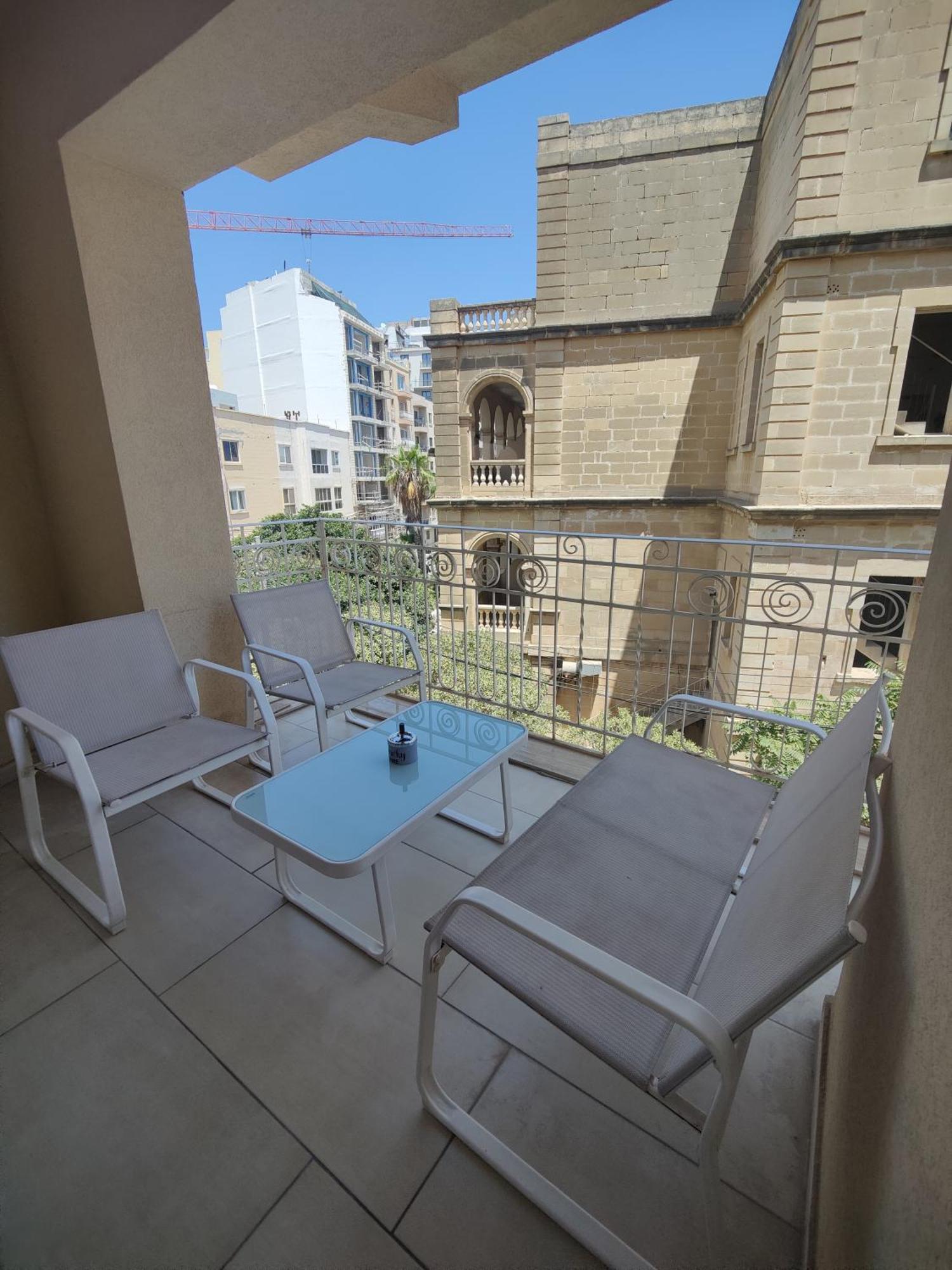 Central Modern Sliema Apartment 6 Exterior photo